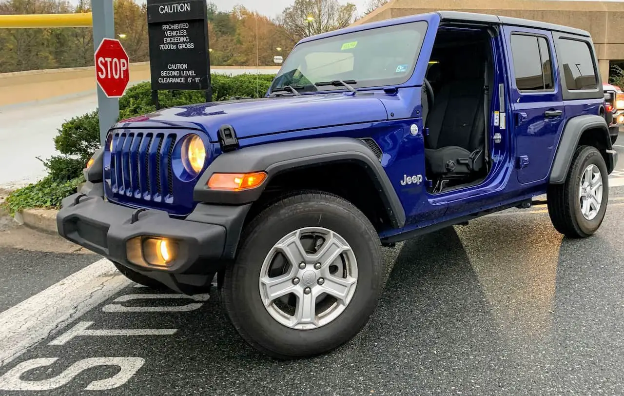 How To Take Doors Off Jeep Wrangler 2022 StepbyStep Guide